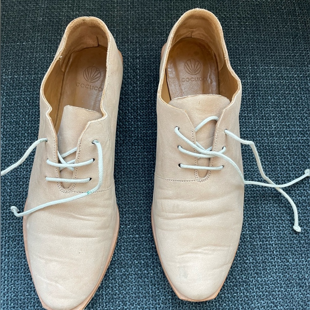 Coclico super buttery soft leather lace up loafers.
